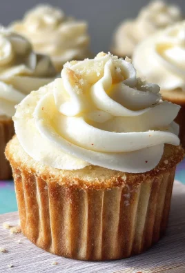 Easy Almond Cupcakes (With Almond Buttercream)
